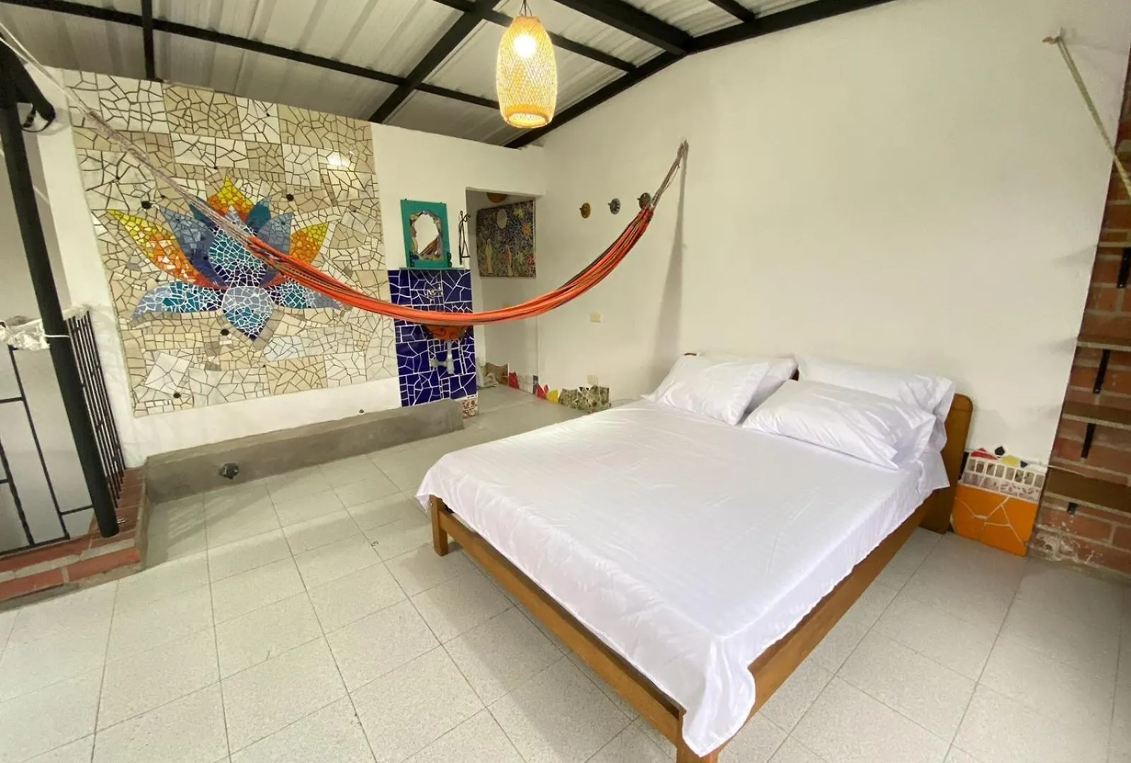 Habitaciones En Casa Ithaca En Floresta - Santa Lucia Medellín 0*,  Colombia