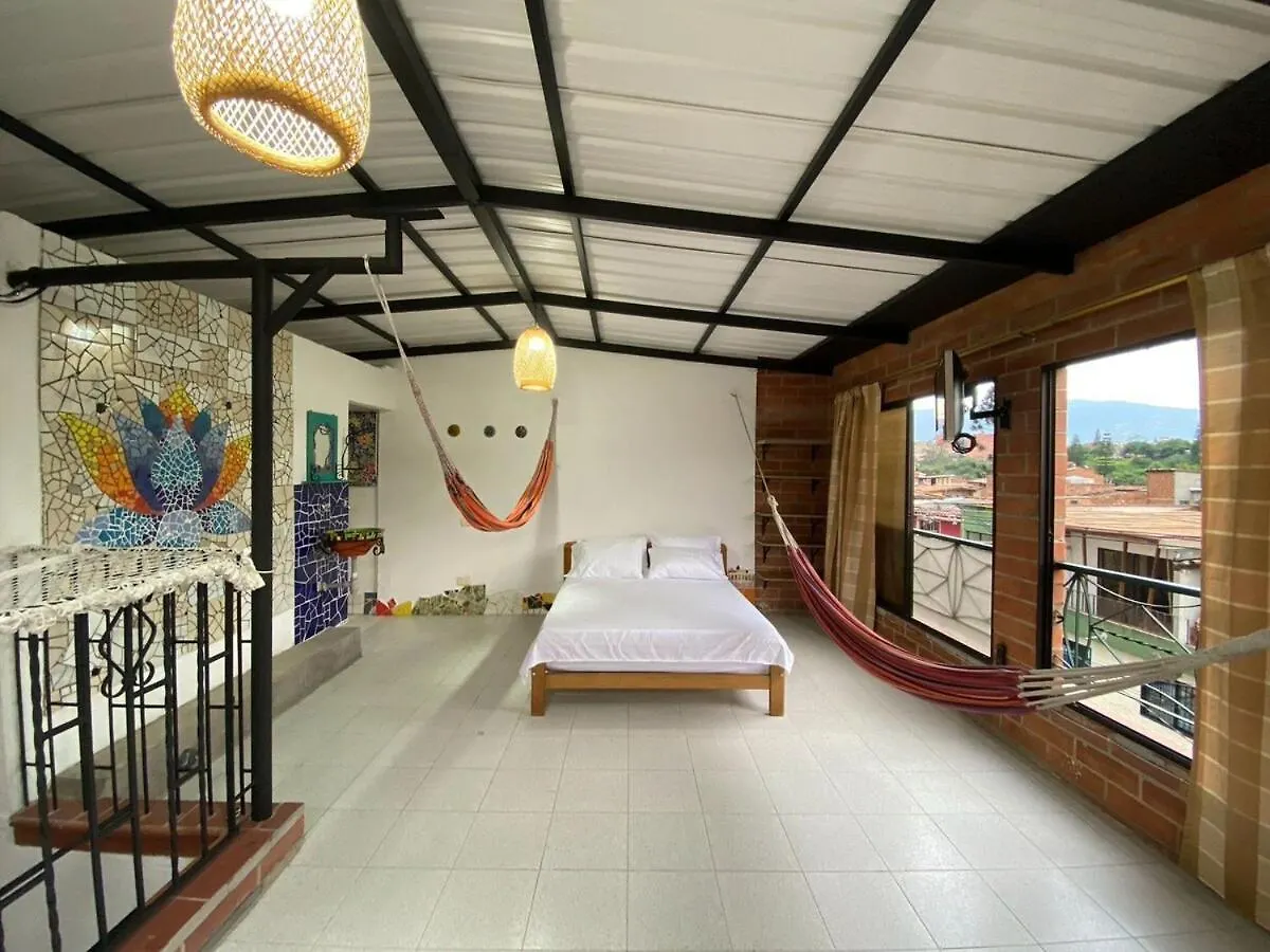 דירה מדיין Habitaciones En Casa Ithaca En Floresta - Santa Lucia