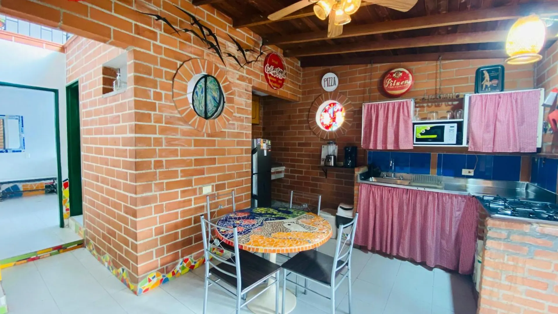מדיין Habitaciones En Casa Ithaca En Floresta - Santa Lucia