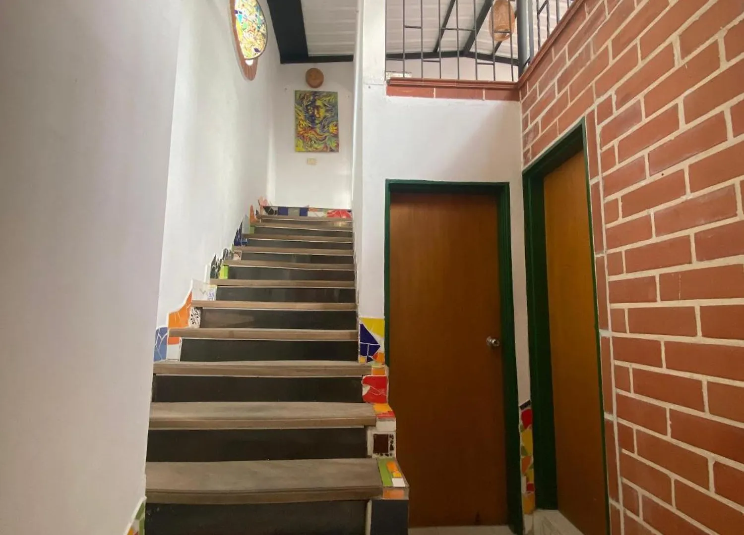 Habitaciones En Casa Ithaca En Floresta - Santa Lucia Medellín